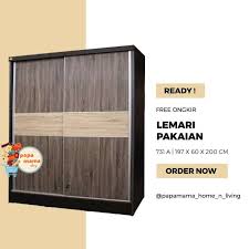 Harga lemari pakaian sliding 2 pintu kaca dan biasa warna putih cat duco model desain almari baju door geser minimalis mewah modern dan murah yang bisa anda terapkan sebagai furniture atau perabot kamar anda yang mempunyai ukuran yang kurang luas atau sempit. Jual Lemari Pakaian 2 Pintu Sliding Lemari Pakaian Jumbo Medan Lemari Sliding Lpps 731 A Terbaru Juli 2021 Blibli