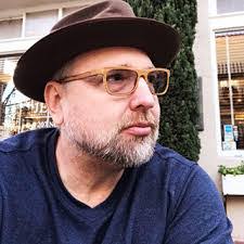 Robert Linne's Instagram, Twitter & Facebook