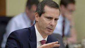 Dalton McGuinty staffers broke law by deleting gas plant emails