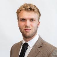 Leonard Wessel's Instagram, Twitter & Facebook