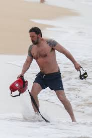 Literally Just 200 Photos Of Shirtless Charlie Ben Oscar And Garrett Having A Blast On The Beach In 2020 Ben Affleck Tattoo Girl Spine Tattoos Elvis Tattoo