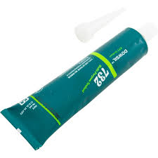 DOW 732, High Temp, RTV Sealer, 3oz Tube, Clear Silicone PLB103C -  Walmart.com