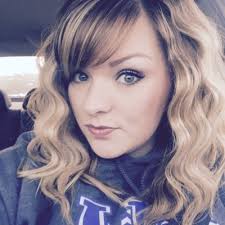 Leslie Weston (@lgreen4617)