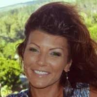 Laura Boule's Instagram, Twitter & Facebook