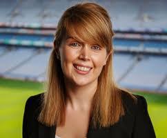 Melissa Heeney's Instagram, Twitter & Facebook