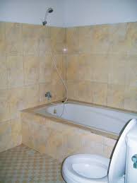 Kamar mandi memang satu ruang mungil yang mempunyai manfaat besar dalam sebuah rumah. Hotel Murah Bali Hotel Murah Dengan Fasilitas Lengkap