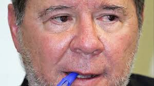 Ministro da secretaria de comunicação social no segundo governo lula, entre 2007 e 2010, martins vai … 2u X5ecak7nhmm