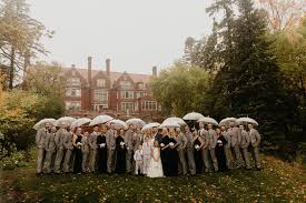 The Wedding Squad Glensheen Mansion Duluth Mn In 2020 Minnesota Wedding Venues Glensheen Mansion Wedding Snacks