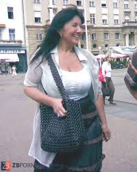 Candid matures and grannies - ZB Porn