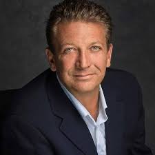 Kelowna Realtor Dave Beeson (@ylwrealtordavebeeson) • Instagram photos and  videos