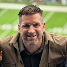 Building an Icon: The Construction of Crypto.com Arena