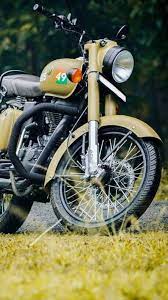 Royal Enfield Bullet Wallpapers Hd Info4u Royal Enfield Bullet Enfield Bullet Royal Enfield