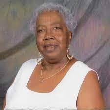 Leila Dillard's Instagram, Twitter & Facebook