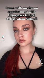 Follow along as we join @Hourglass Cosmetics global artist Adam Sidwell for  a 1-1 makeup lesson ✨ You can book your slot now for Adam’s next guest spot 