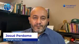 Josué Perdomo, Fulbrighter 1994, saluda al Programa Fulbright en la  celebración de sus 75 años. ¡Orgullosos de ser Fulbrighters!.,  #SomosFulbright #Fulbright75 #FulbrightHonduras