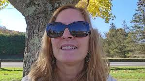 Bridget Lowe recites "I invested in my stable life" for Windfall Room &  Kansas City Art Institute