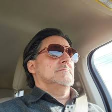 Hello 🤩 If there are girlies wants to hangout around LA and make content ,  maybe should say hi 💋