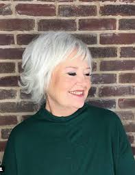 Epingle Sur Cheveux Courts Femmes Plus De 50ans