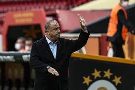 Yardımcılarıyla birlikte yeni transferler ve kadro planlaması üzerinde çalışan terim'in öncelikli transfer hedefleri ortaya çıkan burak elmas'ın yıldız oyuncuyu transfer ederek fatih terim'e jest yapmak istediği öğrenildi. Galatasaray To Part Ways With Coach Terim Club President Daily Sabah