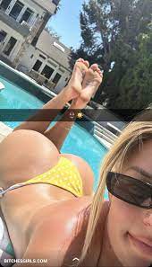 Hannah Stocking Petite Naked Girl - Hannah