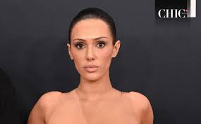 Bianca Censori podría ser sancionada por su look en los Grammys 2025?