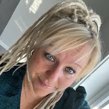 Ben voyons caliss 😳 Sa donne pas trop le goût d'aller a Cuba. Ceux qui  sont là , est si pire que les médias nous parle?