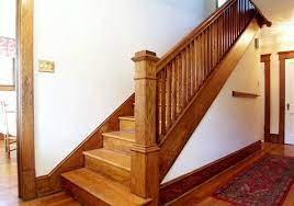 Il existe plusieurs manières d'entretenir son escalier sans l'abîmer. Peindre Un Escalier En Bois Comment Peindre