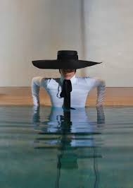 Sara Sampaio Poses In Poolside Fashion For L Officiel Paris Poolside Fashion Pool Fashion Editorial Pool Fashion