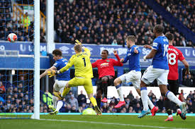 Them boys deserve better than being thrown out here to fail today. Everton 1 1 Manchester United Late Var Drama Results In A Draw Royal Blue Mersey
