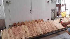 Cara membuat pagar dari kayu bekas palet sangat mudah silhkan bentuk potongan kayu kemudian di rangkai dan dihaluskan setelah itu di bakar menngunakan. Cara Membuat Pagar Dari Kayu Bekas Palet Youtube