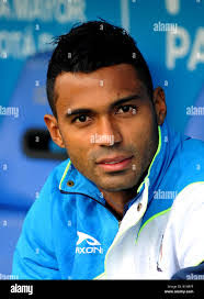 Edwin Vila's Instagram, Twitter & Facebook