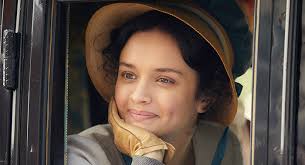 There's no subtle way to put it: What To Watch With Vanity Fair Star Olivia Cooke Rotten Tomatoes Movie And Tv News