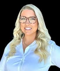 Misty Castleberry's Instagram, Twitter & Facebook