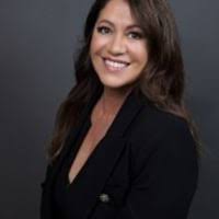 Vicki Cain — Reviews & Property Sales