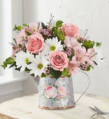 The Best Flower Delivery Services To Send Brighten Up Someone S Day In 2020 Flower Delivery Best Flower Delivery Flower Delivery Service