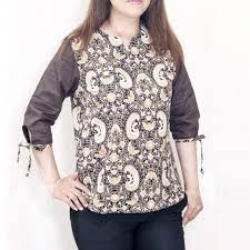 Kemeja batik modern ini memiliki kancing besar dibagian samping baju. Cv12 Baju Batik Wanita Atasan Lengan Panjang Model Pita Samping Bahan Katun Strecth Adem Dan Halus Shopee Indonesia