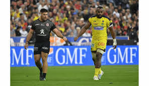 Cinq buts pour lui déjà dans le tournoi et 14 dans tous les championnats d'europe qu'il a disputés, ce qui fait début des huitièmes de finale de l'euro dimanche avec les deux premières affiches des huitièmes de finale. Rugby Calendrier Du Top 14 2020 2021 Un Choc Clermont Toulouse Pour Lancer La Saison