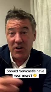 Coach Saunders Skutt