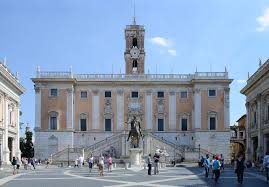 The sculpture is one half of the twins castor and pollux, who guard the entrance to the hill. File Campidoglio Palacio Senatorio September 2015 1 Jpg Wikimedia Commons