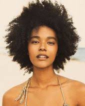 Eileen Rossignol's Instagram, Twitter & Facebook