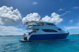 3 Tips for Choosing the Best Luxury Yacht Rental - Discover The Hilton Head Yacht  Charter Experience