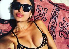 Le novità di gossip e i video sui protagonisti dello spettacolo e della televisione. Isola Dei Famosi 2018 Cast Cellulari Sequestrati E Rosa Perrotta Affaritaliani It