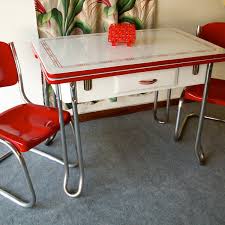 Find the perfect patio furniture & backyard decor at hayneedle, where you can buy online while you explore our room designs and curated looks for tips, ideas & inspiration to help you along the way. Formica Top Kitchen Table Ideas On Foter