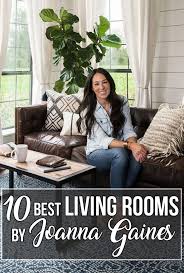 From alabastar to agreeable gray, check out our list to help you decide the best color for your space. 10 Best Living Rooms By Joanna Gaines From Fixer Upper Nikki S Plate
