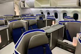 United airlines 787 polaris business class review. United S Retrofitted 787 Is Better For Everyone Except Those Looking To Upgrade