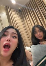 Toni Fowler Finger Issue