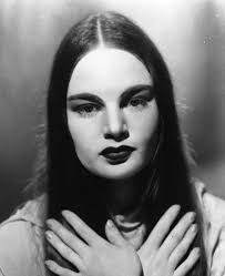 Can anyone tell me if Rosemary Borland is still alive. She lived in  Gardiner at. Attended Wellington School. Was related to the Gardiner's  Bakery family. Married an American guy moved to America