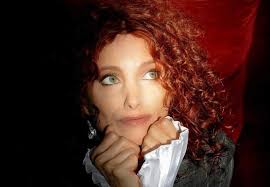 Rossella Seno feat. Allan Taylor: “Cantami” è il nuovo singolo della  cantattrice veneziana