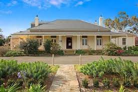 Radical Terrace The Hermitage Ryde Nsw One Of Sydney S Earliest Intact Homes Lists For Australian Country Houses Colonial House Australian Farmhouse