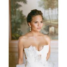 Celebrity bridesmaids who stood by their besties on the big day. Chrissy Teigen On Twitter My Wedding Carrot Cake Justiceforcarrotcake